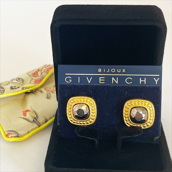 GIVENCHY Vintage Iconic Square Crystal Gold Toned Earring Clip On - Picture 3 of 9